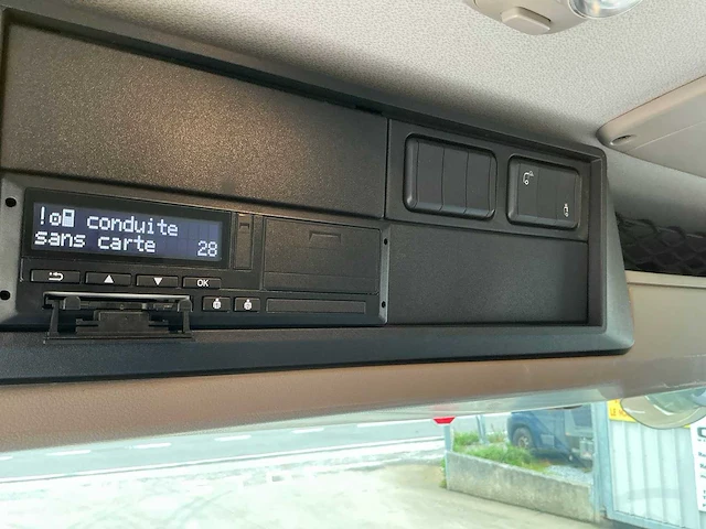 Daf cf 480 container kraanwagen met slechts 174kms - afbeelding 38 van  62