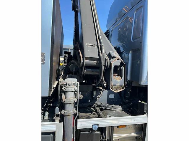 Daf cf vrachtwagen kraan zonder container - afbeelding 22 van  52