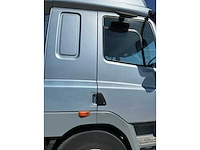 Daf cf vrachtwagen kraan zonder container - afbeelding 26 van  52