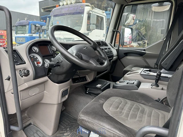 Daf fa lf45 - 2013 - afbeelding 2 van  18