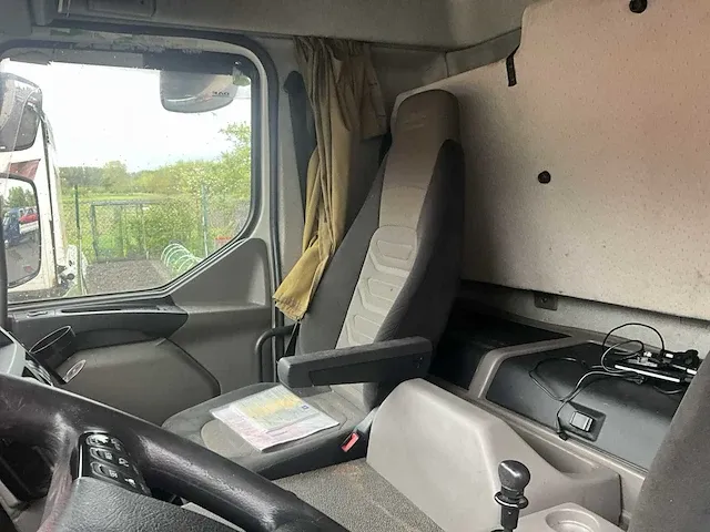 Daf lf 45.220 vrachtwagen - 2012 - afbeelding 5 van  32