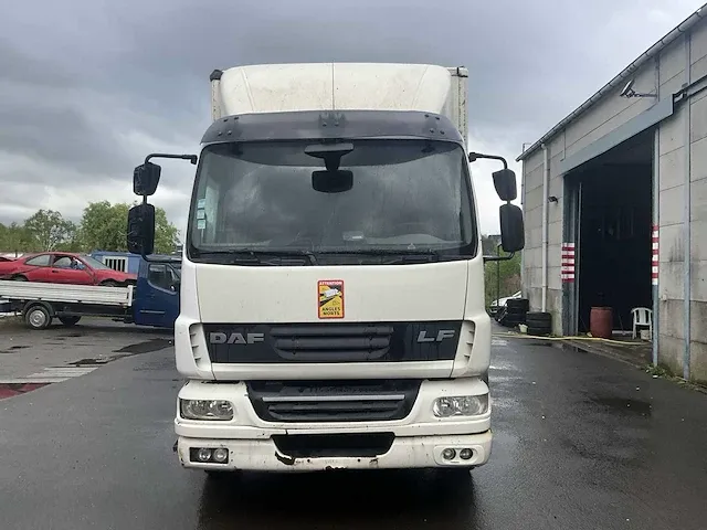 Daf lf 45.220 vrachtwagen - 2012 - afbeelding 31 van  32