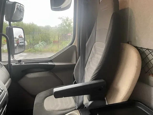 Daf lf 45.220 vrachtwagen - afbeelding 11 van  32