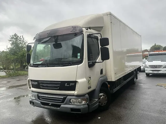 Daf lf 45.220 vrachtwagen - afbeelding 30 van  32