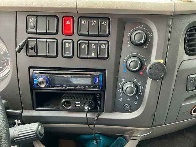 Daf lf220fa vrachtwagen - afbeelding 4 van  43
