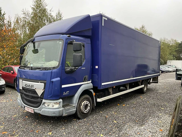 Daf lf220fa vrachtwagen - afbeelding 1 van  43