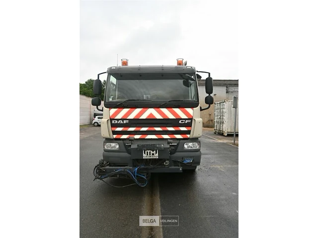 Daf veegwagen / vrachtwagen - afbeelding 5 van  28