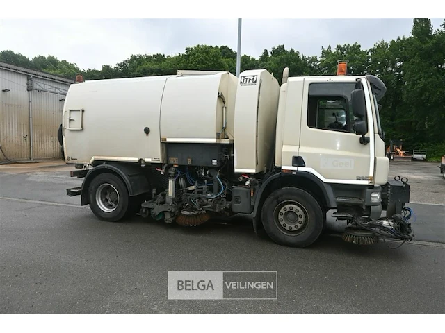 Daf veegwagen / vrachtwagen - afbeelding 16 van  28