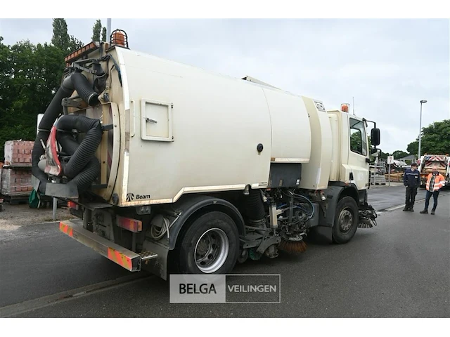 Daf veegwagen / vrachtwagen - afbeelding 17 van  28