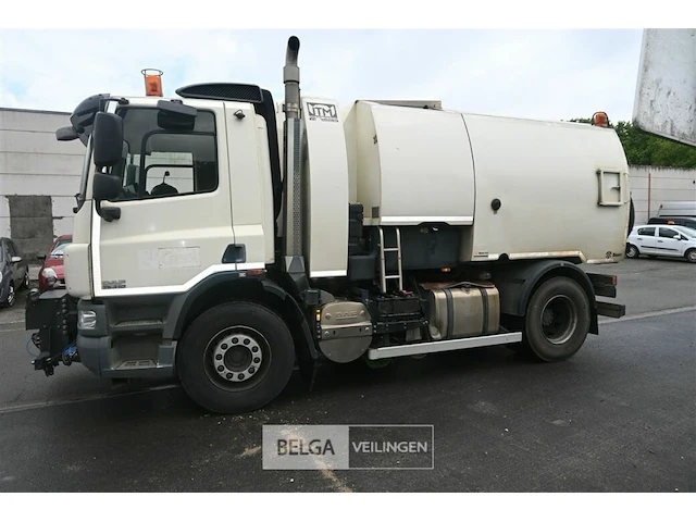 Daf veegwagen / vrachtwagen - afbeelding 12 van  28