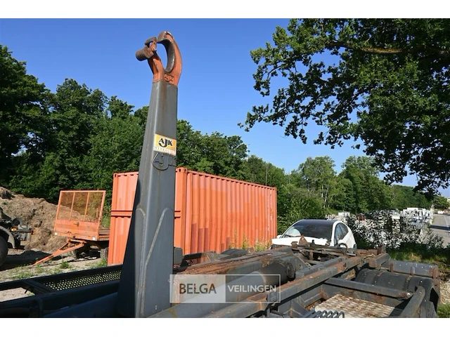 Daf vrachtwagen met ajk containersysteem - afbeelding 17 van  21