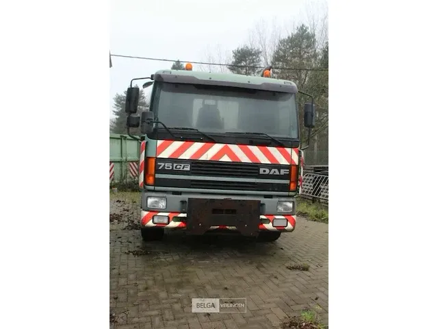 Daf vrachtwagen met containersysteem - afbeelding 5 van  27