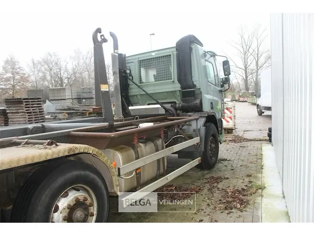 Daf vrachtwagen met containersysteem - afbeelding 15 van  27