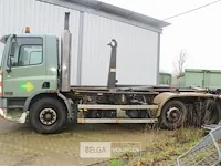 Daf vrachtwagen met containersysteem - afbeelding 12 van  27