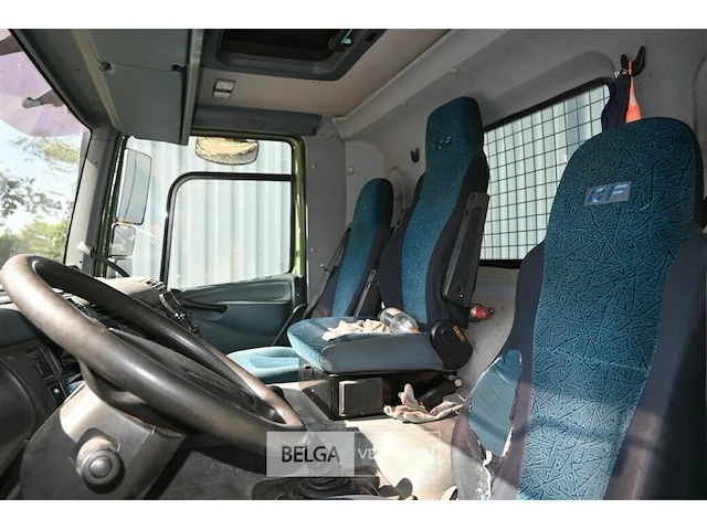 Daf vrachtwagen met containersysteem - afbeelding 2 van  27