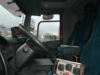 Daf vrachtwagen met kipbak en terex atlas 165.2e autolaadkraan - afbeelding 4 van  31