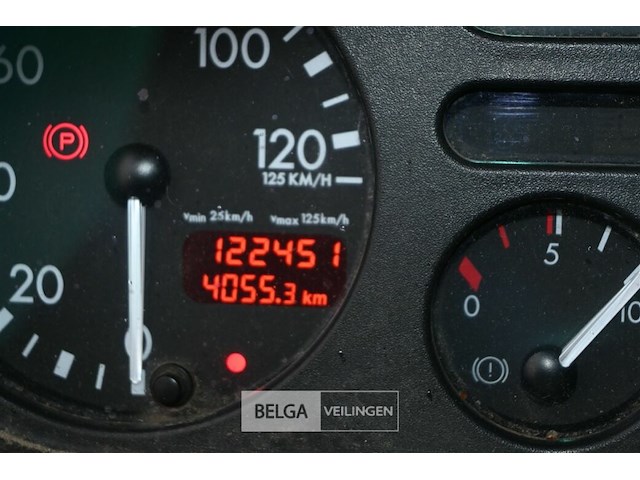 Daf vrachtwagen met kipbak en terex atlas 165.2e autolaadkraan - afbeelding 7 van  31