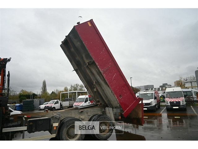 Daf vrachtwagen met kipbak en terex atlas 165.2e autolaadkraan - afbeelding 29 van  31