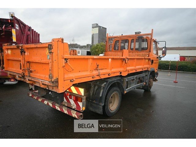 Daf vrachtwagen met kipbak - afbeelding 8 van  22