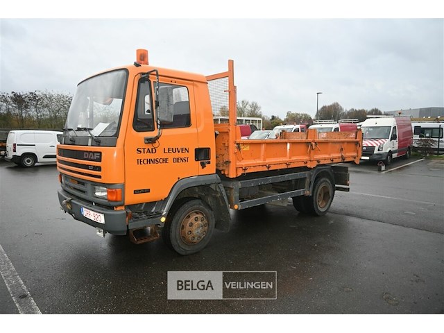 Daf vrachtwagen met kipbak - afbeelding 13 van  22