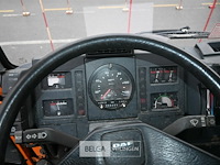 Daf vrachtwagen met kipbak - afbeelding 17 van  22