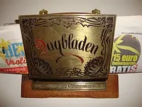 Dagbladhouder - afbeelding 1 van  1