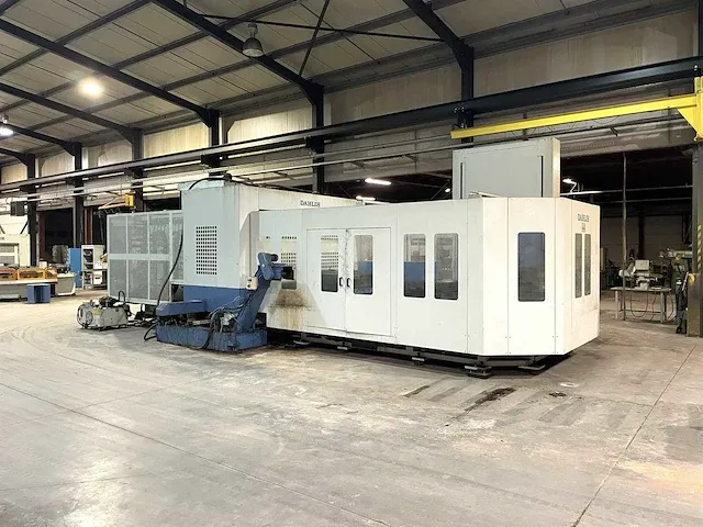 Dahlih mch-800 cnc bewerkingscentrum - afbeelding 35 van  36