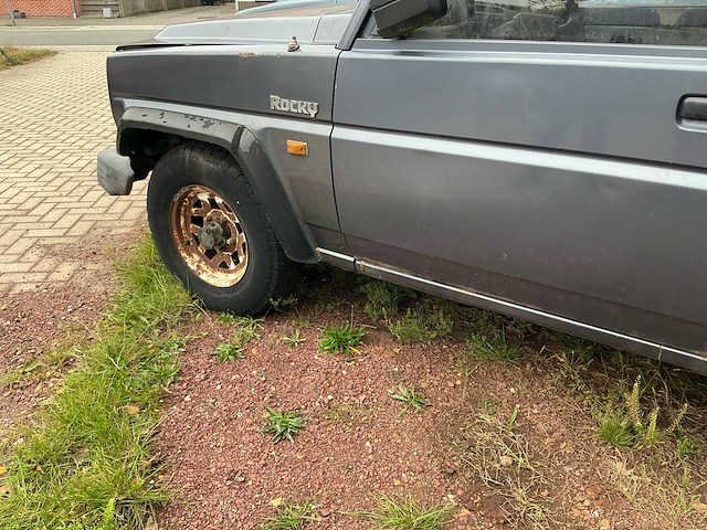 Daihatsu rocky personenauto - afbeelding 12 van  15