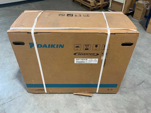 Daikin - comfora rxp71n 7kw - airconditioning buitenunit - afbeelding 2 van  3