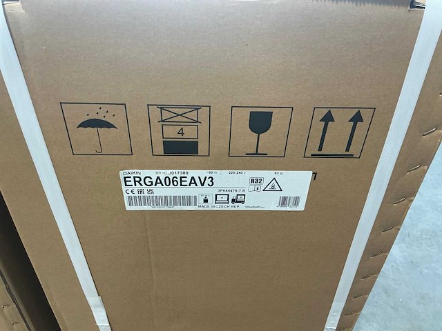 Daikin - erga06eav3 - warmtepomp buitenunit - afbeelding 3 van  3