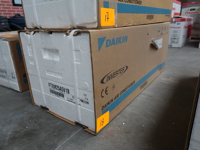 Daikin airco indoor unit - afbeelding 1 van  2