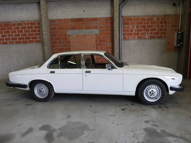 Daimler - afbeelding 9 van  57