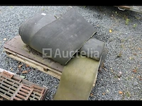 Dakgoten, roosters, transportband - afbeelding 4 van  9