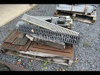 Dakgoten, roosters, transportband - afbeelding 5 van  9