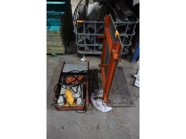 Daklift + alu ladder - afbeelding 1 van  4