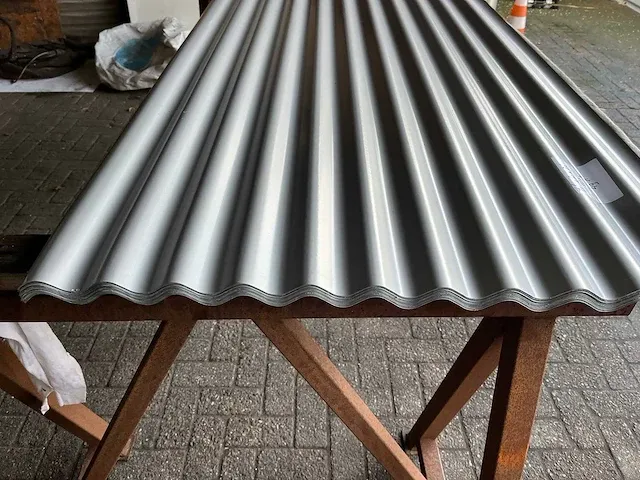 Dakmateriaal 22st. / 49m2 - afbeelding 2 van  3