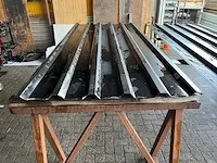 Dakmateriaal 25st. / 68m2 - afbeelding 1 van  3