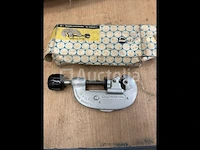 Dako quick automatic 230 pijpensnijder 32mm - afbeelding 1 van  3