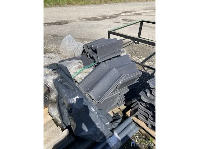 Dakpannen en bouwsteen - afbeelding 3 van  19