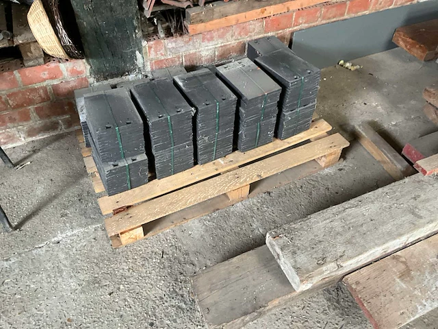 Dakpannen met hout - afbeelding 12 van  56