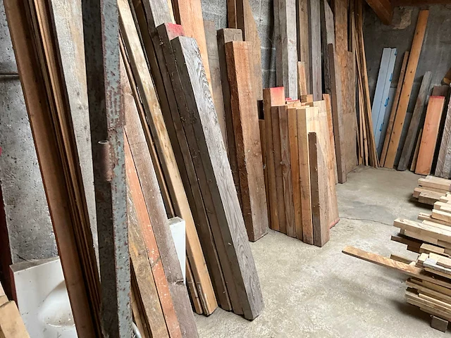 Dakpannen met hout - afbeelding 18 van  56