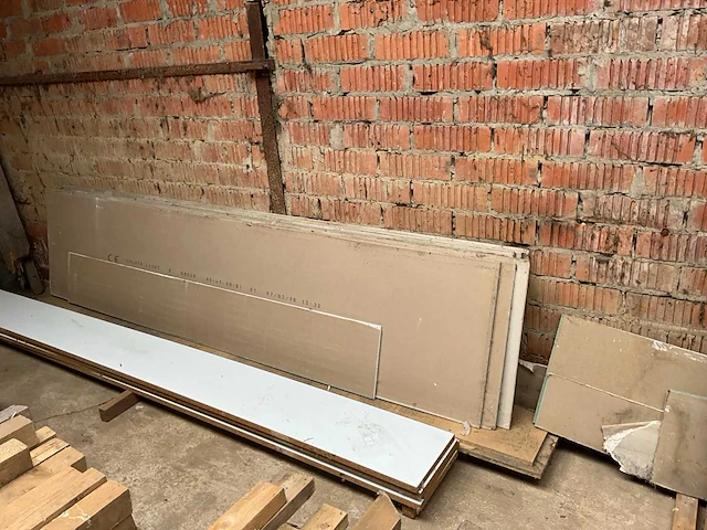 Dakpannen met hout - afbeelding 24 van  56