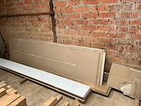 Dakpannen met hout - afbeelding 24 van  56