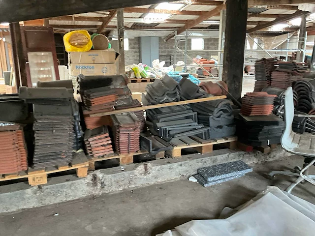 Dakpannen met hout - afbeelding 44 van  56