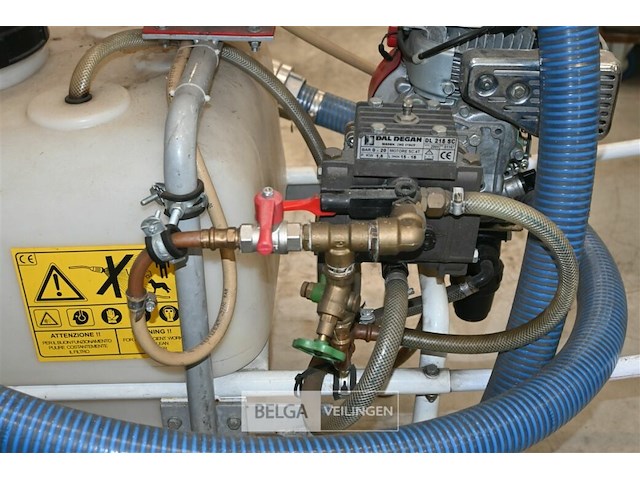 Dal degan sproeiwagen - afbeelding 4 van  7