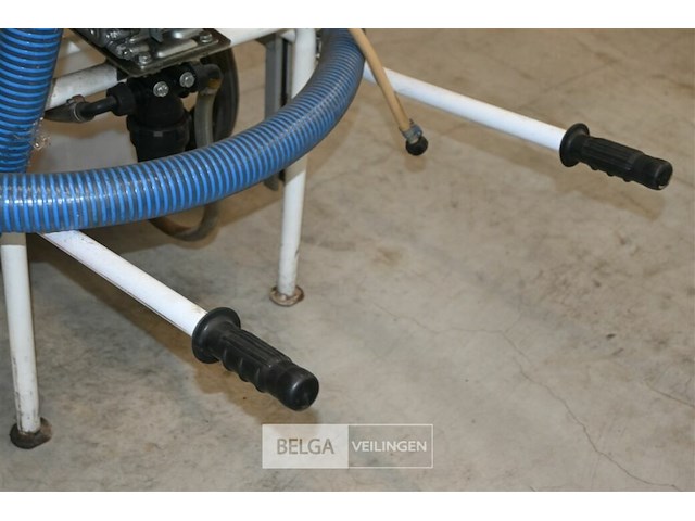 Dal degan sproeiwagen - afbeelding 5 van  7