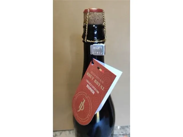 Dame jeanne brut royal bourbon 75cl - afbeelding 2 van  4