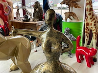 Dame op sokkel h135cm old gold - afbeelding 4 van  4