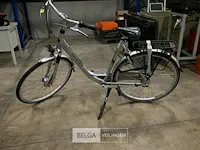 Damesfiets gazelle - afbeelding 1 van  3