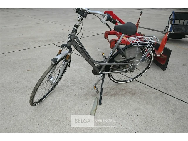 Damesfiets gazelle - afbeelding 1 van  3